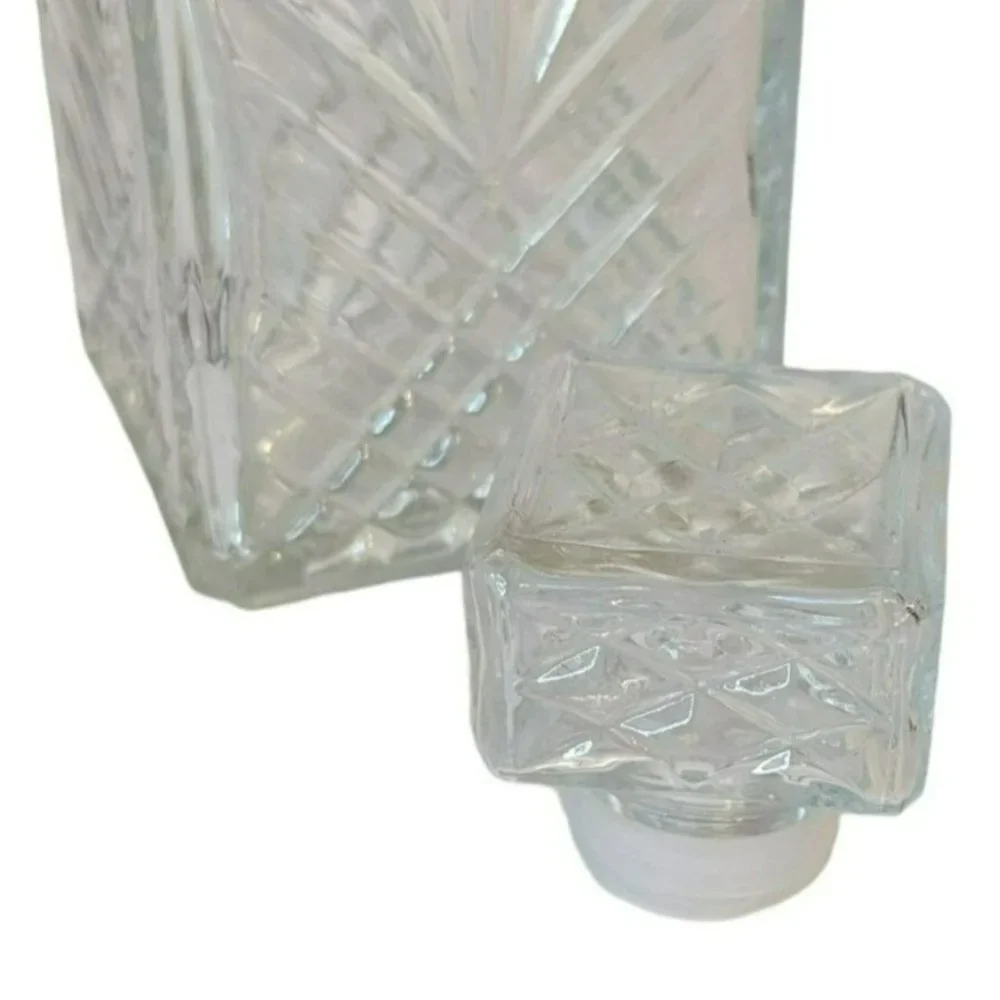 Bormioli Rocco Selecta 33.75 oz. Glass Whiskey Decanter With Stopper